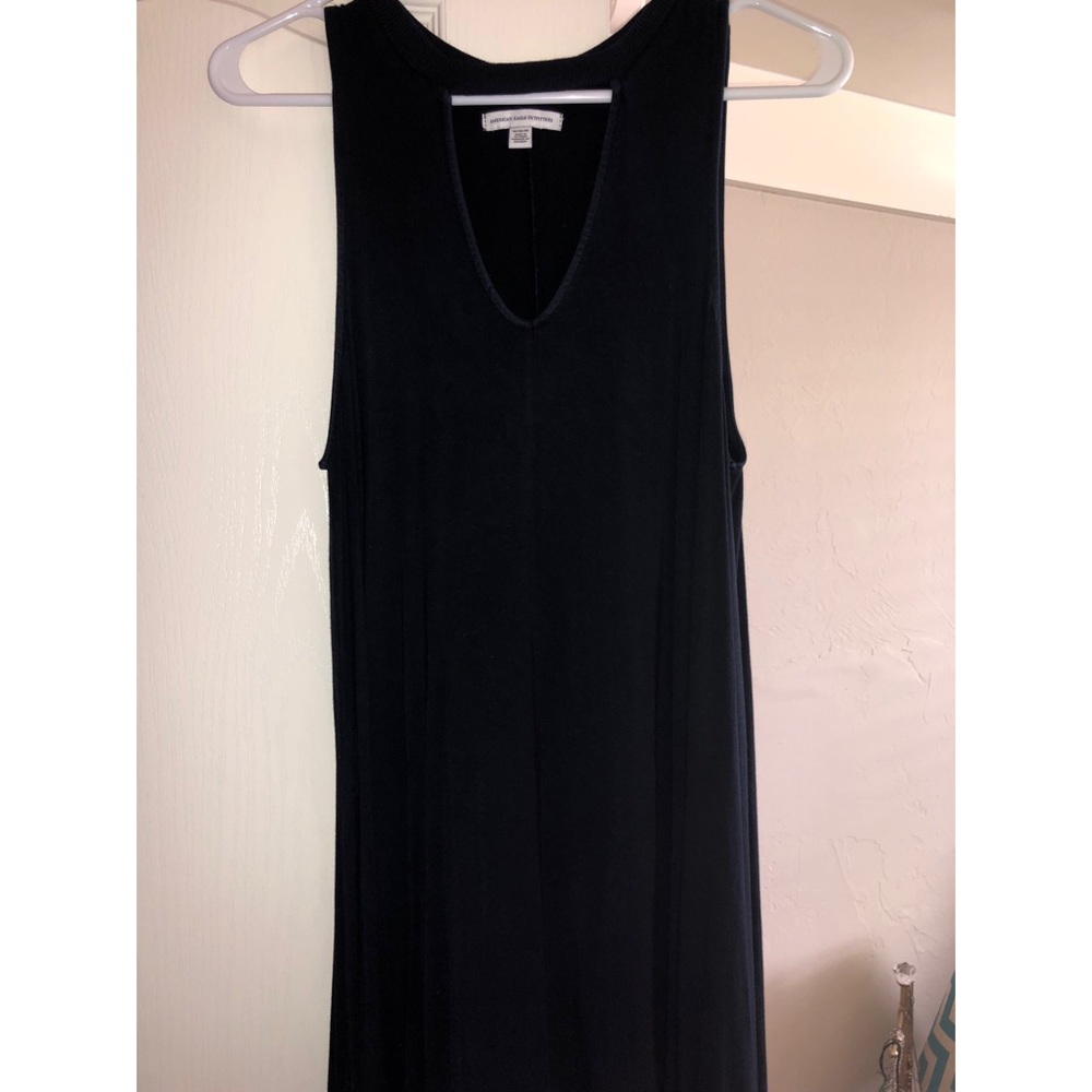 Black V- neckline T-Shirt Dress